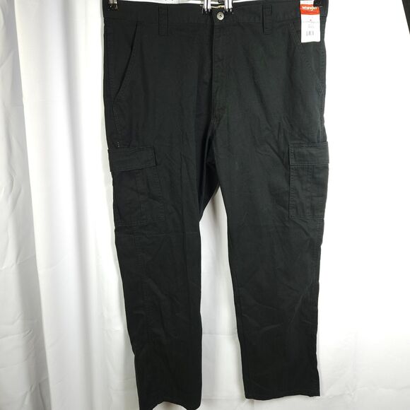 NWT Wrangler Authentic Mens 40x32 Black Twill Cotton Cargo Pants Trousers - Picture 1 of 8
